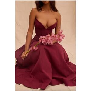 House Of CB Lady Strapless Pleated Midi Dress Windsor Wine Red Small Cup D-E